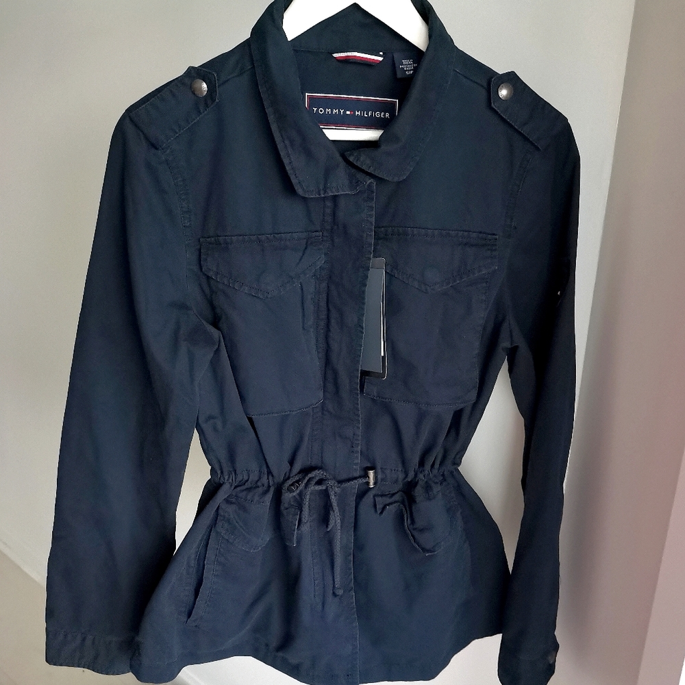 NWT Tommy Hilfiger Utility jacket in navy size sma